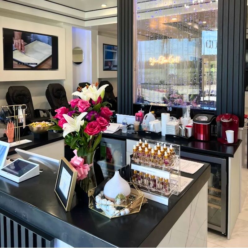 Bán tiệm Glow Nails & Head Spa tại Arlington/Mansfield, TX-76002