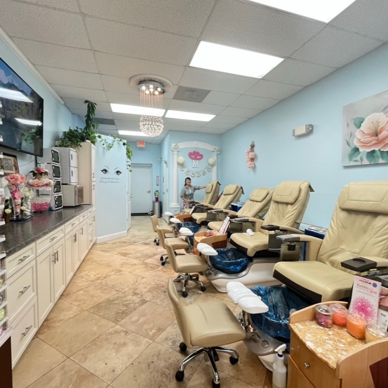 cần bán tiệm nail tại ballantyne, charlotte nc