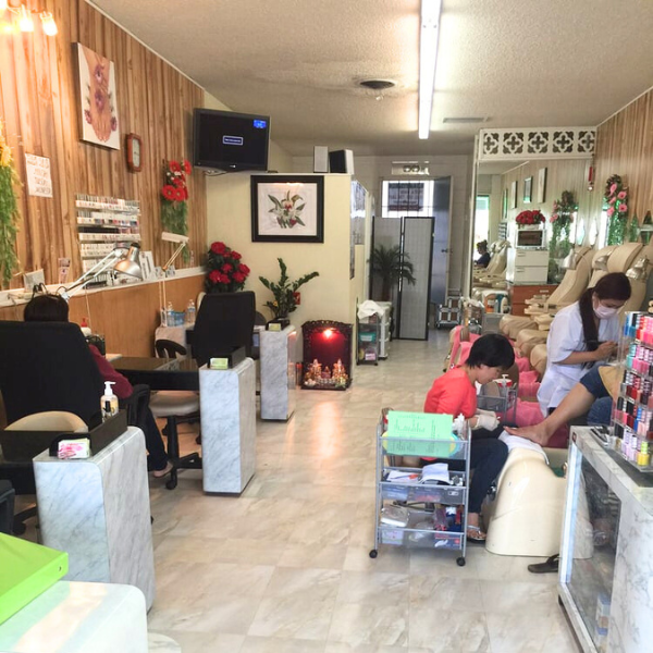 Mua Bán Sang Nhượng Tiệm Nail Salon La Habra, CA 90631