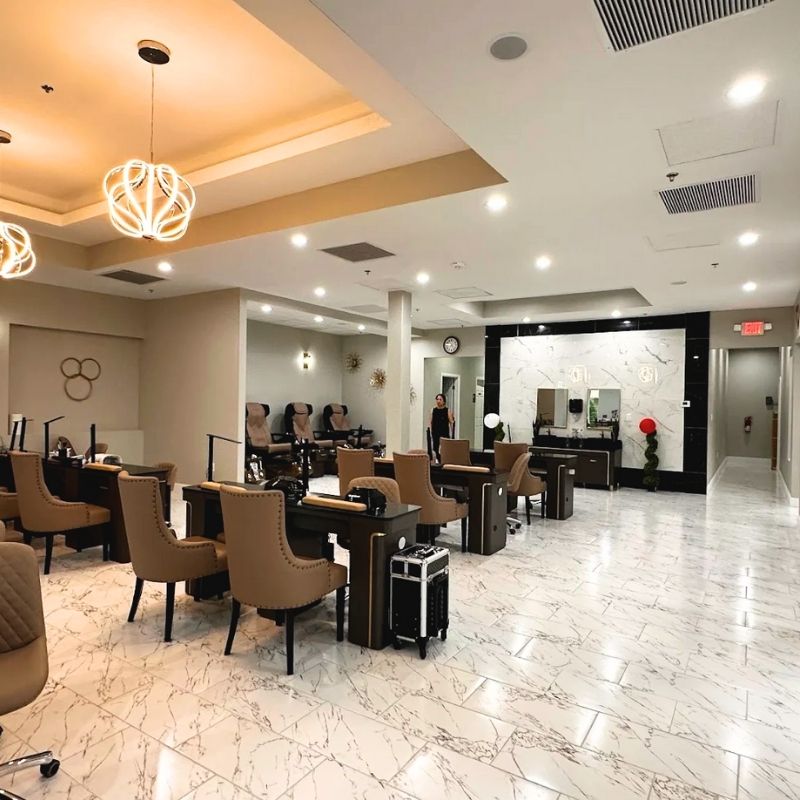 Cần gấp gấp thợ Nails, Eyelashes, Massage tại North Port, FL-34287
