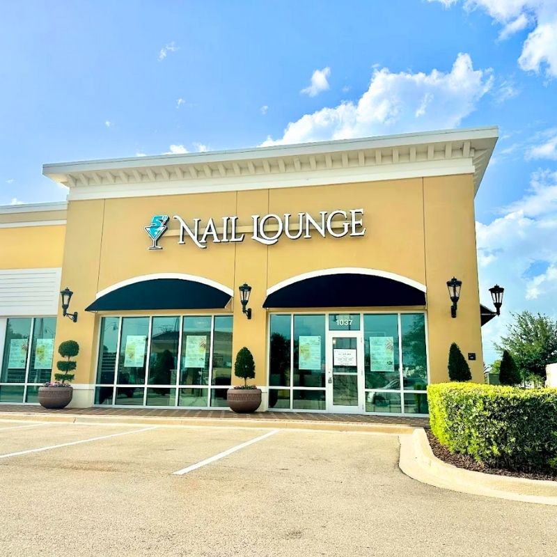 Cần gấp gấp thợ Nails, Eyelashes, Massage tại North Port, FL-34287