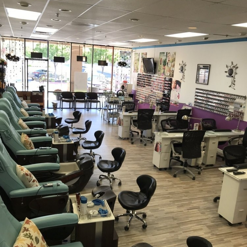 Cần sang bán tiệm nail tại Atascadero, CA - 93422