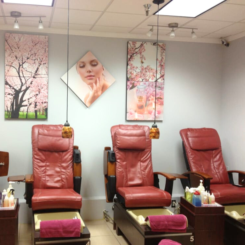 Cần Sang Bán Tiệm Nail Tại Boca Raton, FL 33434