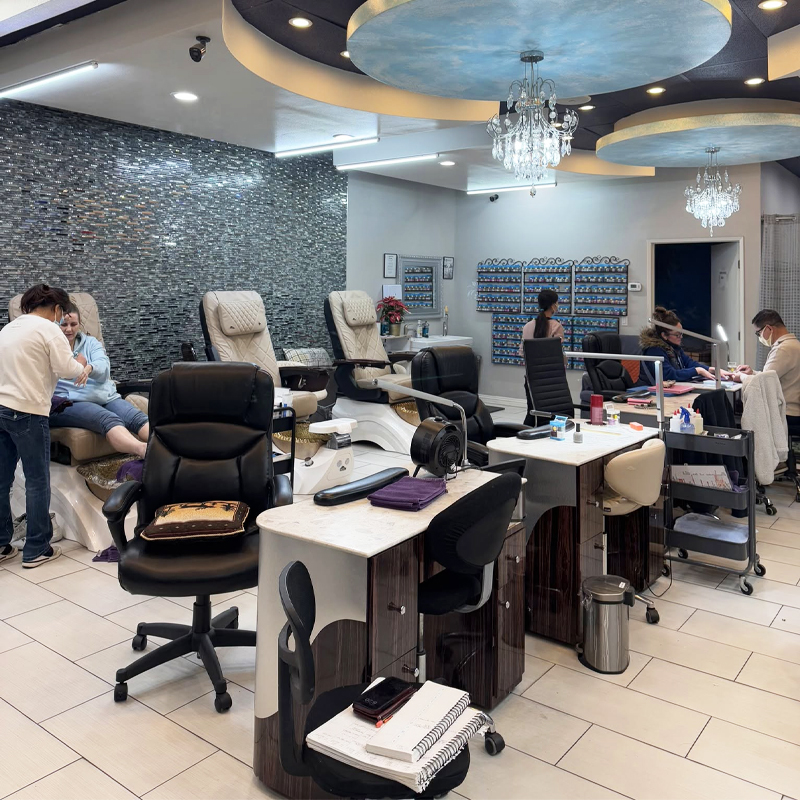Cần sang bán tiệm nail tại Camarillo, CA 93012