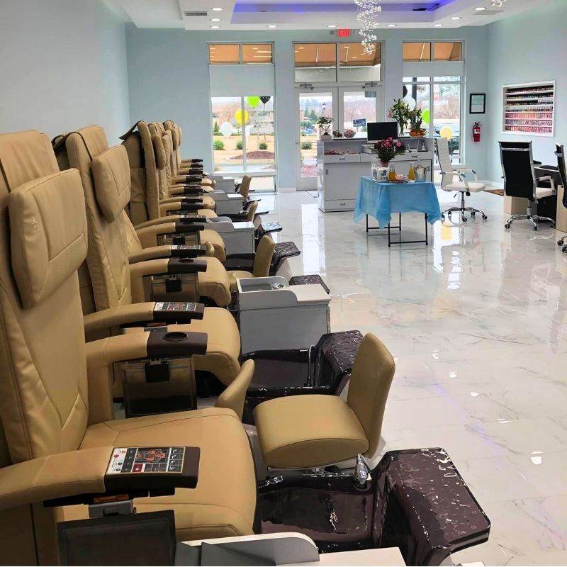 Cần sang bán tiệm nail tại Cary, NC 27519