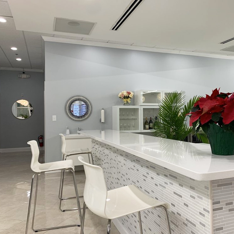 Cần sang bán tiệm nail tại Charlotte, NC