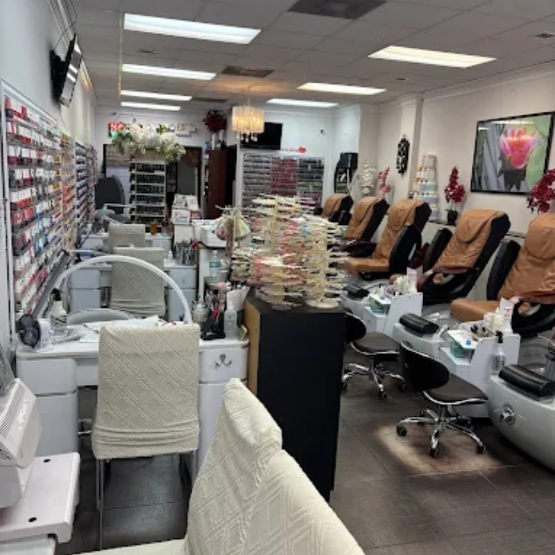 Cần sang bán tiệm nail tại Coral Gables, FL - 33134