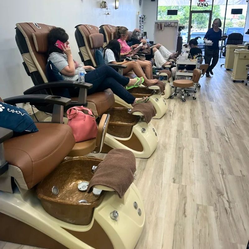 Cần sang bán tiệm nail tại Cypress, TX 77433