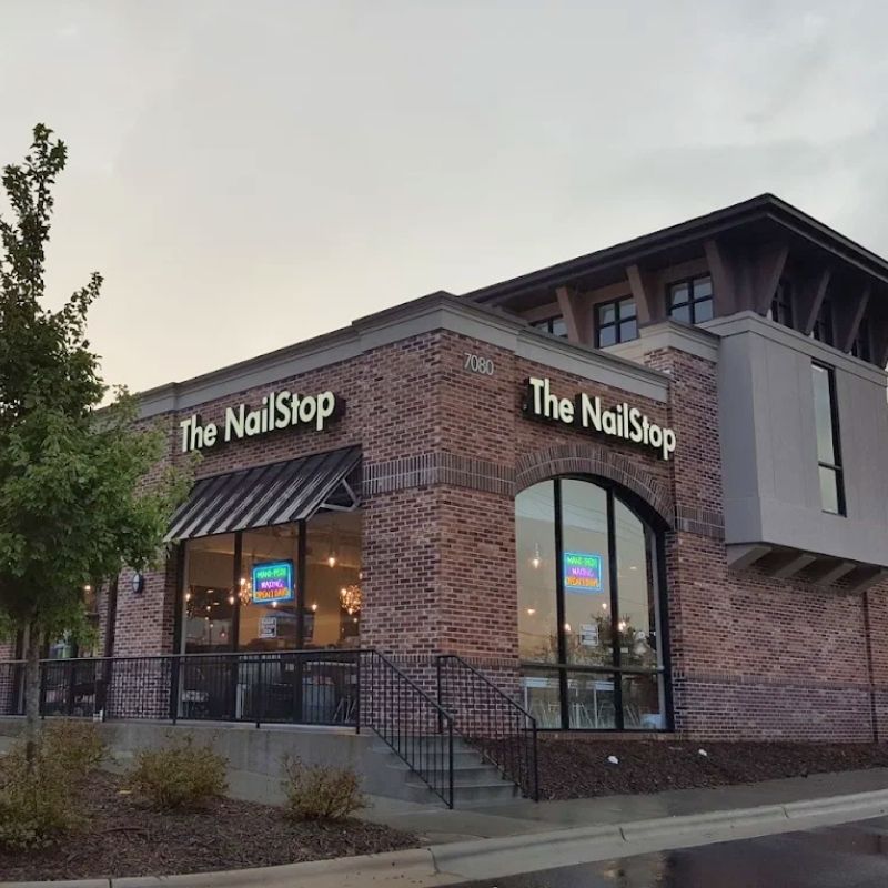 Cần sang bán tiệm nail tại Durham, NC-27707