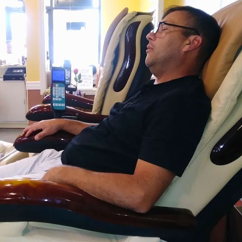 Cần sang bán tiệm nail tại Fayetteville, NC 28306