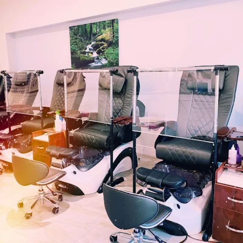 Cần sang bán tiệm nail tại Fort Myers, FL - 33907