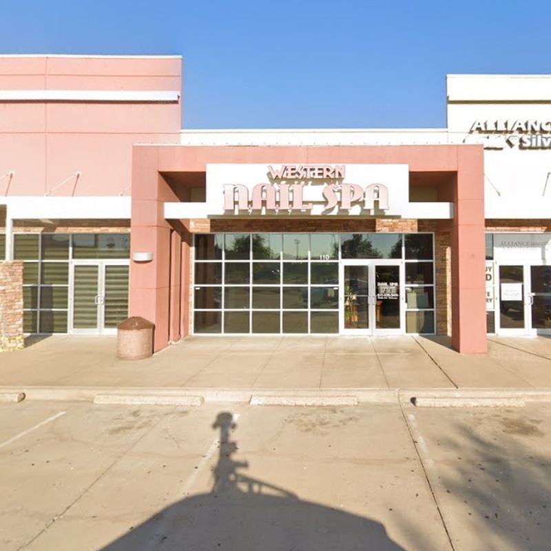 Cần sang bán tiệm nail tại Fort Worth, TX 76131