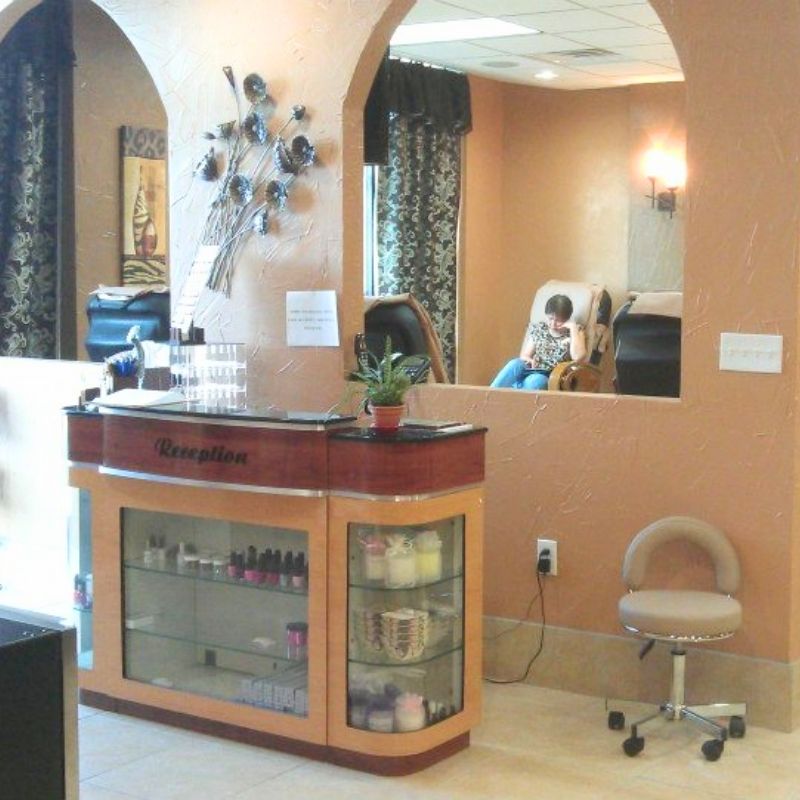 Cần sang bán tiệm nail tại Gainesville, TX 76240