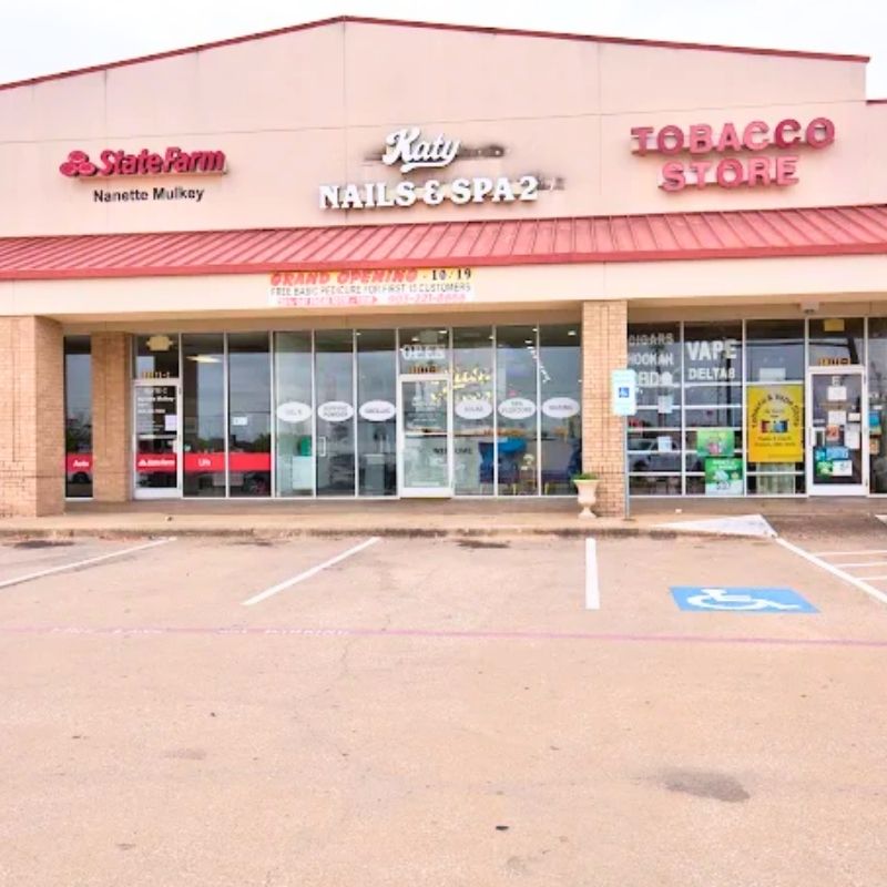 Cần sang bán tiệm nail tại Greenville, TX 75402