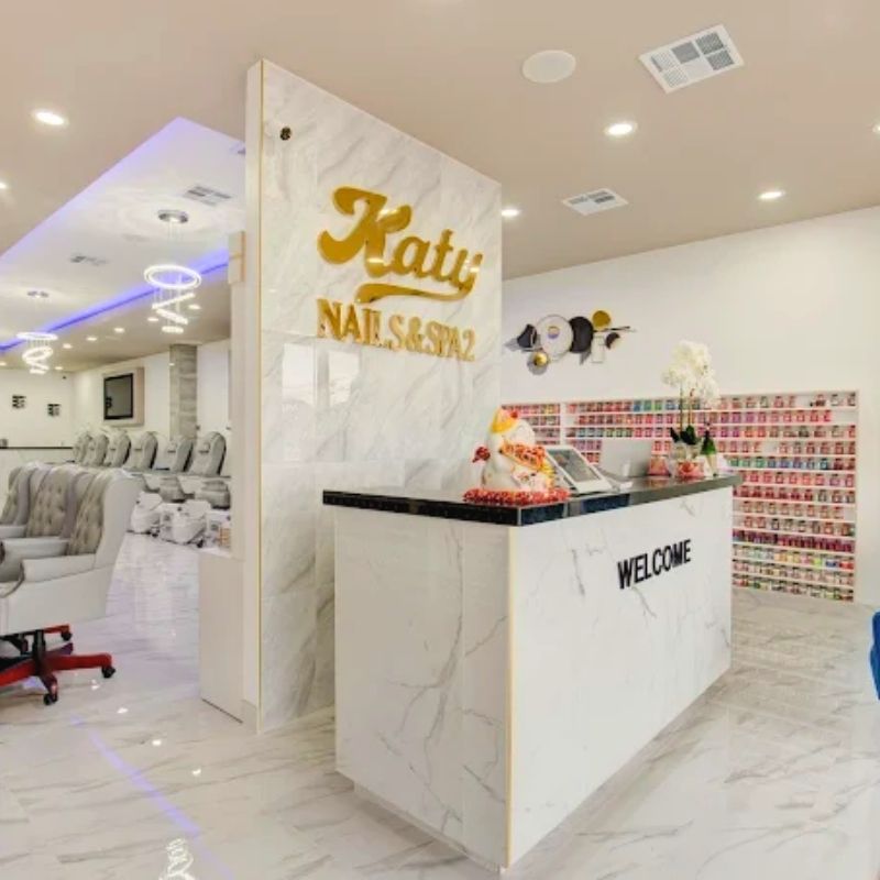 Cần sang bán tiệm nail tại Greenville, TX 75402