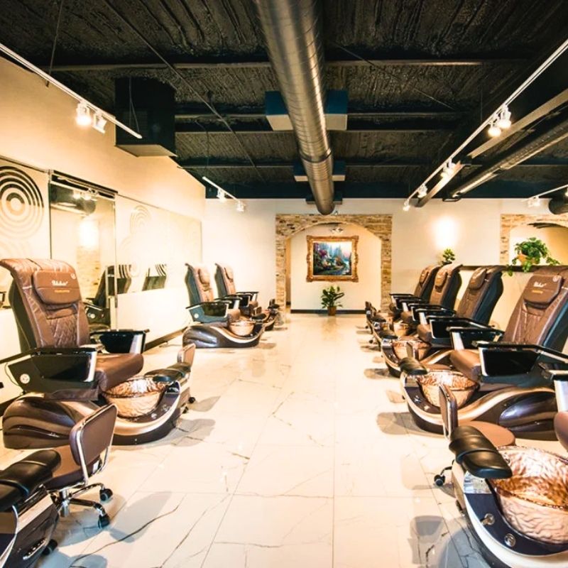 Cần sang bán tiệm nail tại Houston, TX 77008