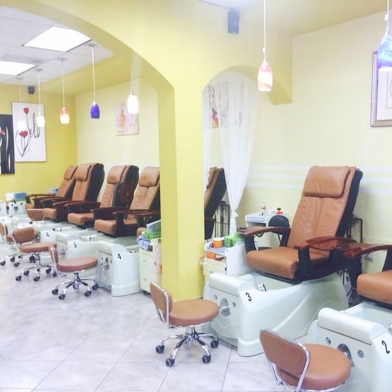 Cần sang bán tiệm nail tại Houston, TX – 77022