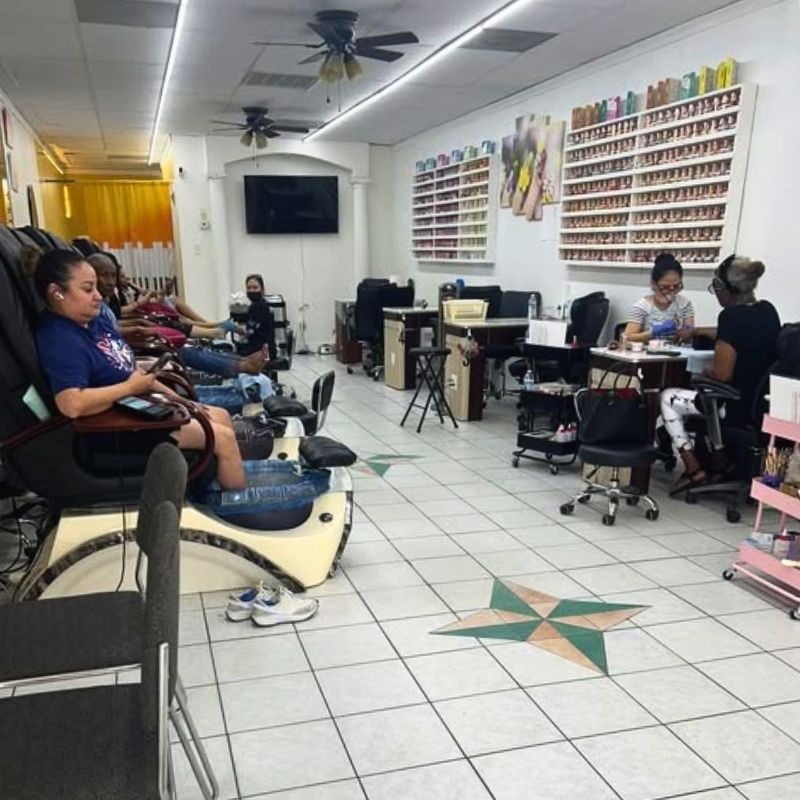 Cần sang bán tiệm nail tại Houston, TX 77068