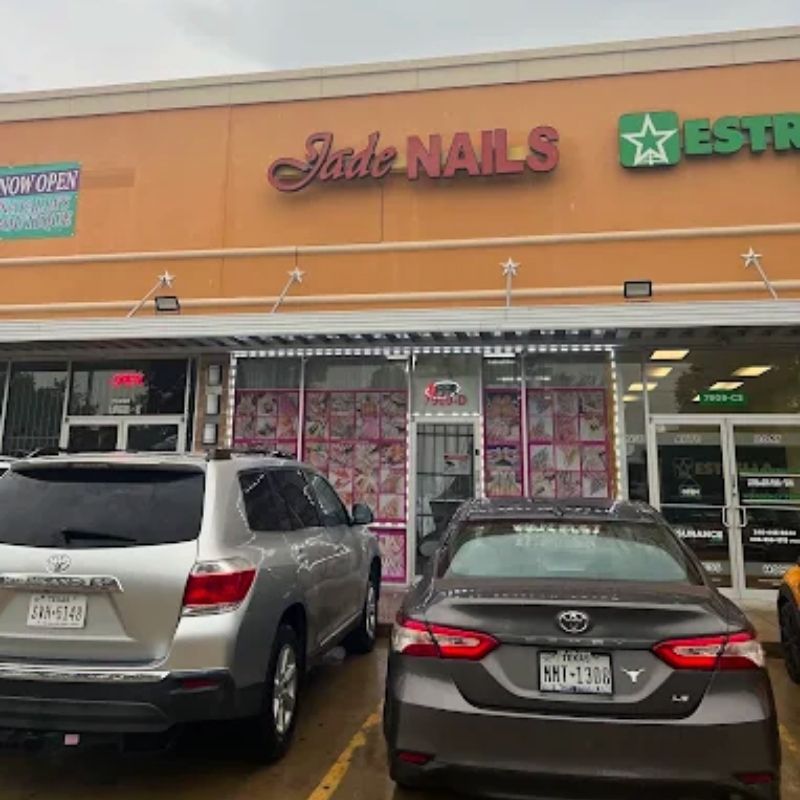 Cần sang bán tiệm nail tại Houston, TX – 77081