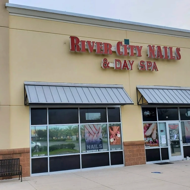 Cần sang bán tiệm nail tại Jacksonville, FL 32218