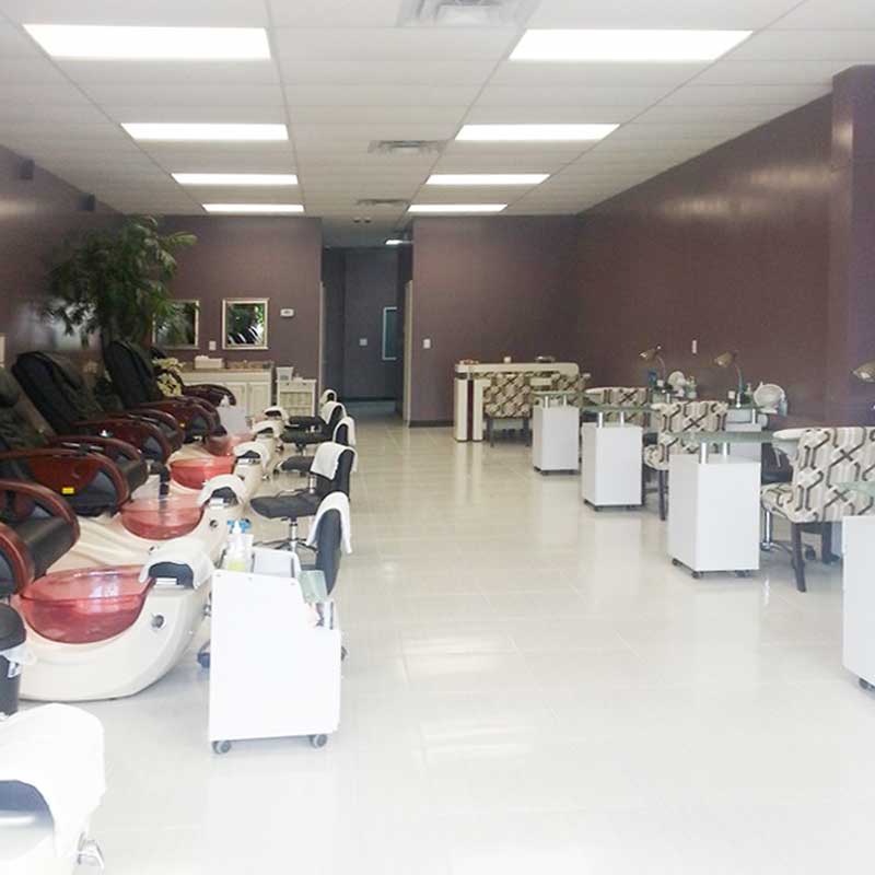 Cần sang bán tiệm nail tại Jacksonville, FL 32224