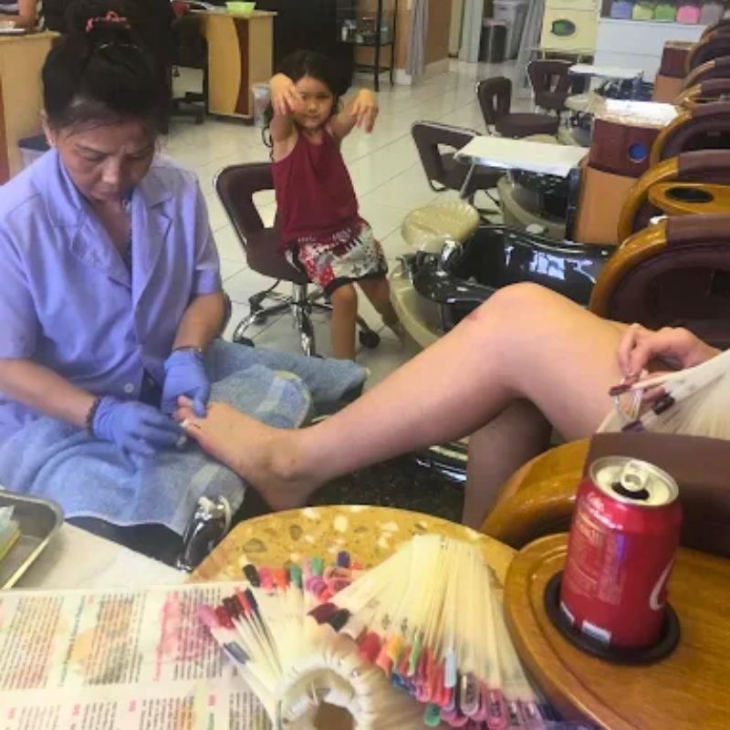 Cần sang bán tiệm nail tại Kaufman, TX 75142
