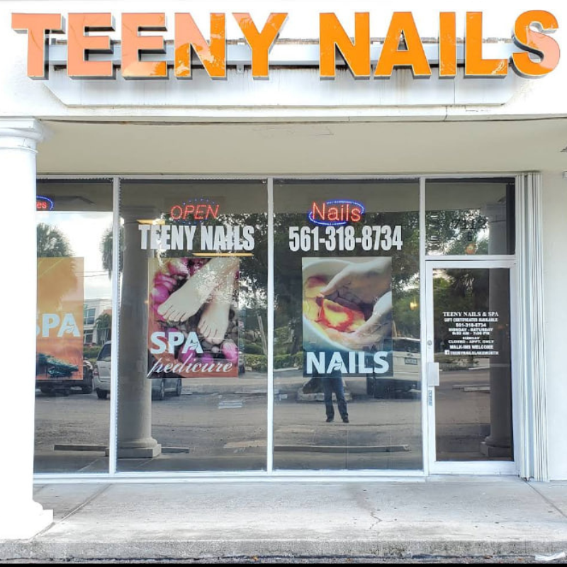 Cần Sang Bán Tiệm Nail Tại Lake Worth, FL 33463