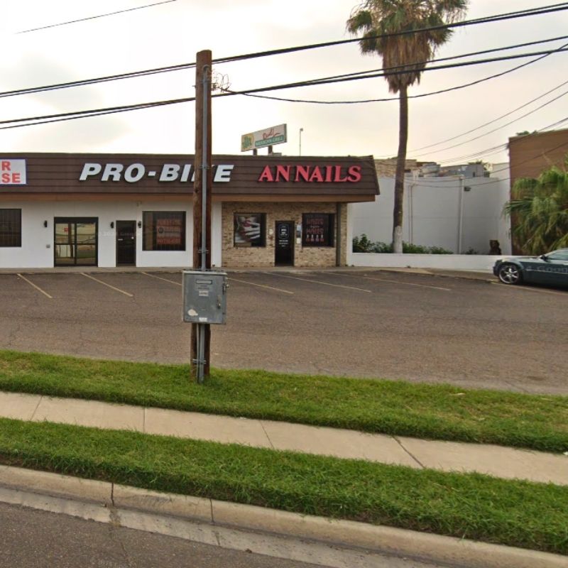 Cần sang bán tiệm nail tại Laredo, TX – 78041