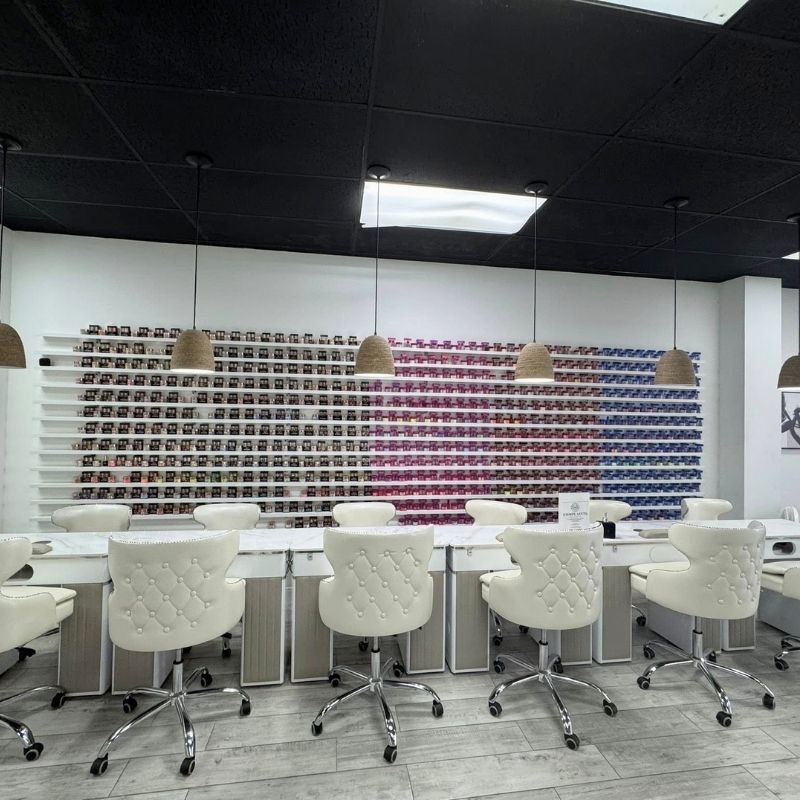 Cần sang bán tiệm nail tại Laredo, TX – 78041