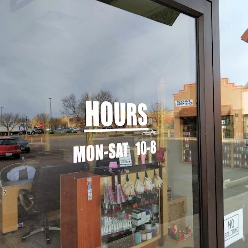 Cần sang bán tiệm nail tại Lubbock, TX 79401