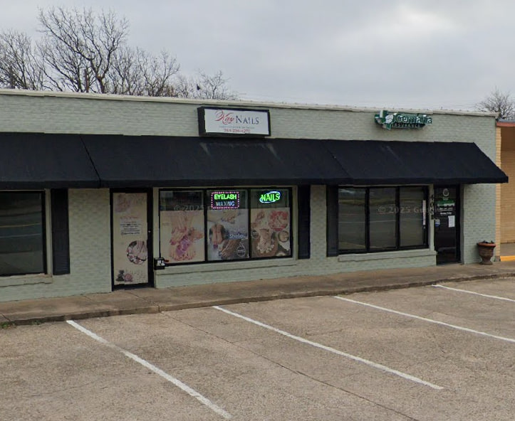 Cần Sang Bán Tiệm Nail Tại McGregor, TX 76657