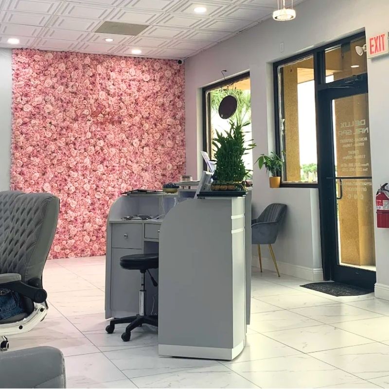 Cần sang bán tiệm nail tại Melbourne, FL-32940