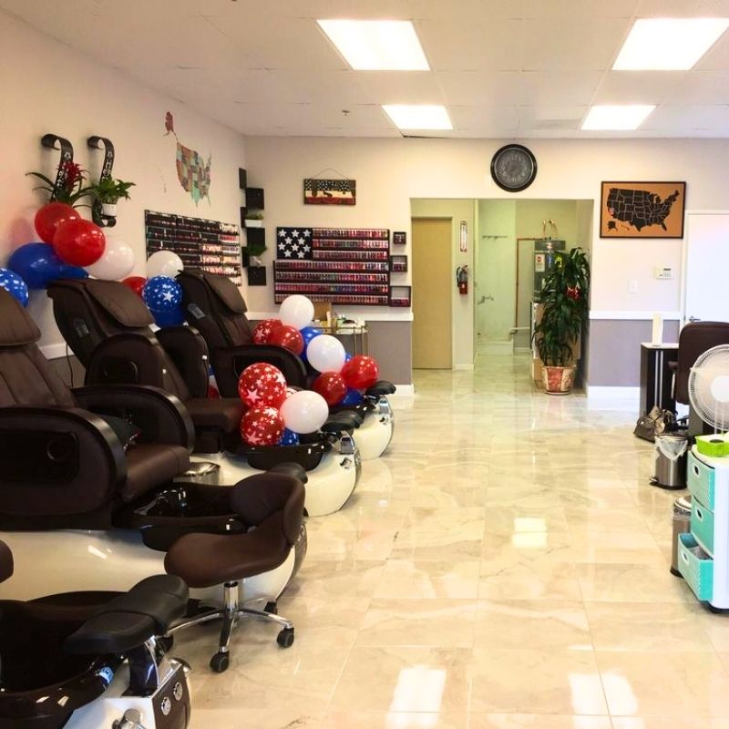 Cần sang bán tiệm nail tại Menifee, CA-92586