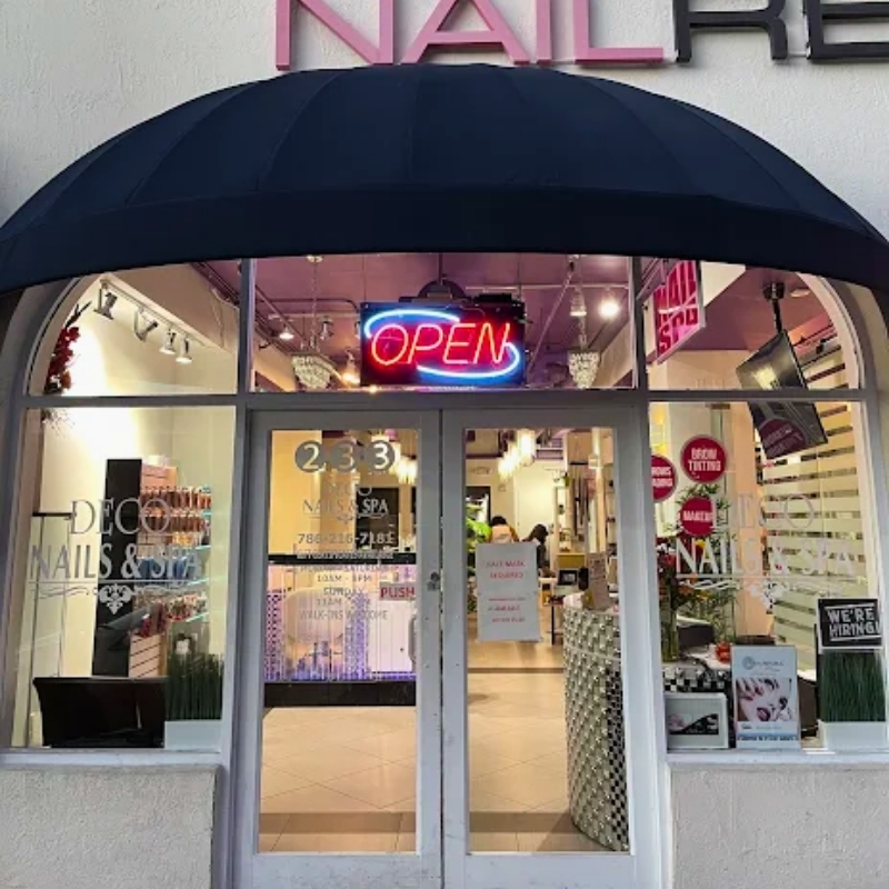 Cần sang bán tiệm nail tại Miami Beach, FL 33139