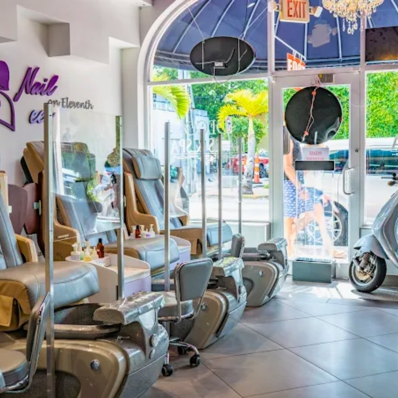 Cần sang bán tiệm nail tại Miami Beach, FL 33139