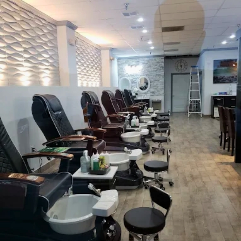 Cần sang bán tiệm nail tại Miami, FL 33144