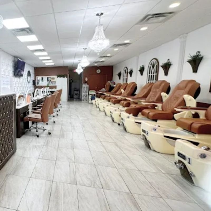 Cần sang bán tiệm nail tại Midland, TX 79707
