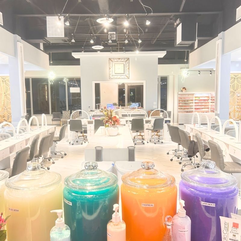 Cần sang bán tiệm nail tại Missouri City, TX 77459
