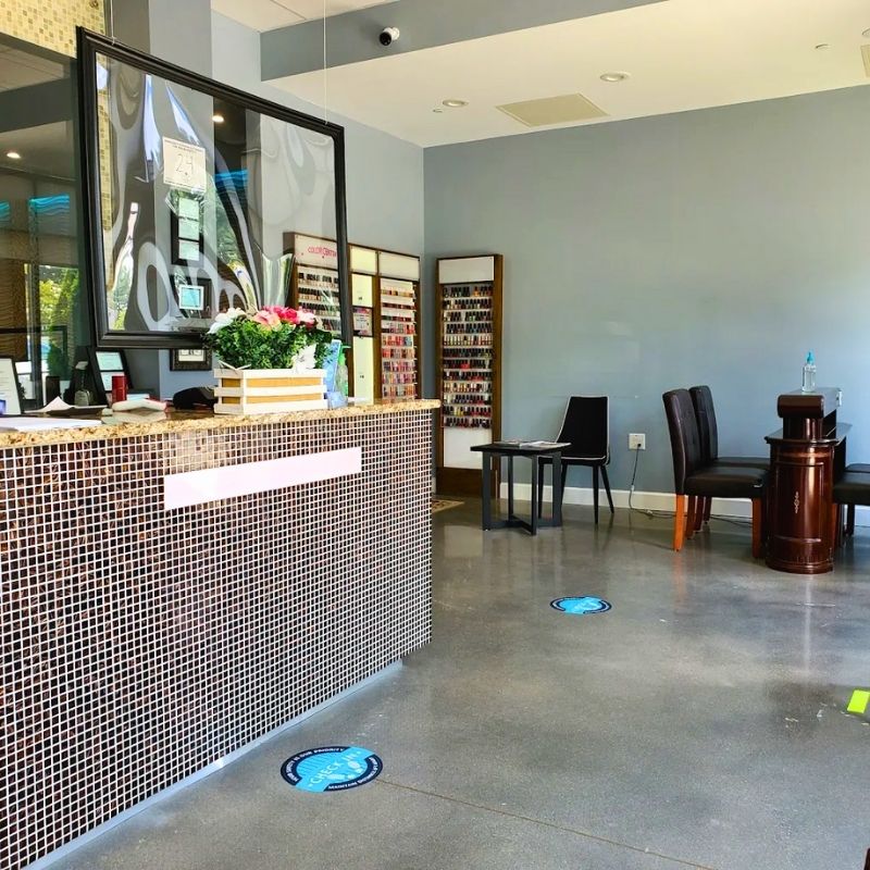 Cần sang bán tiệm nail tại Morrisville, NC 27560