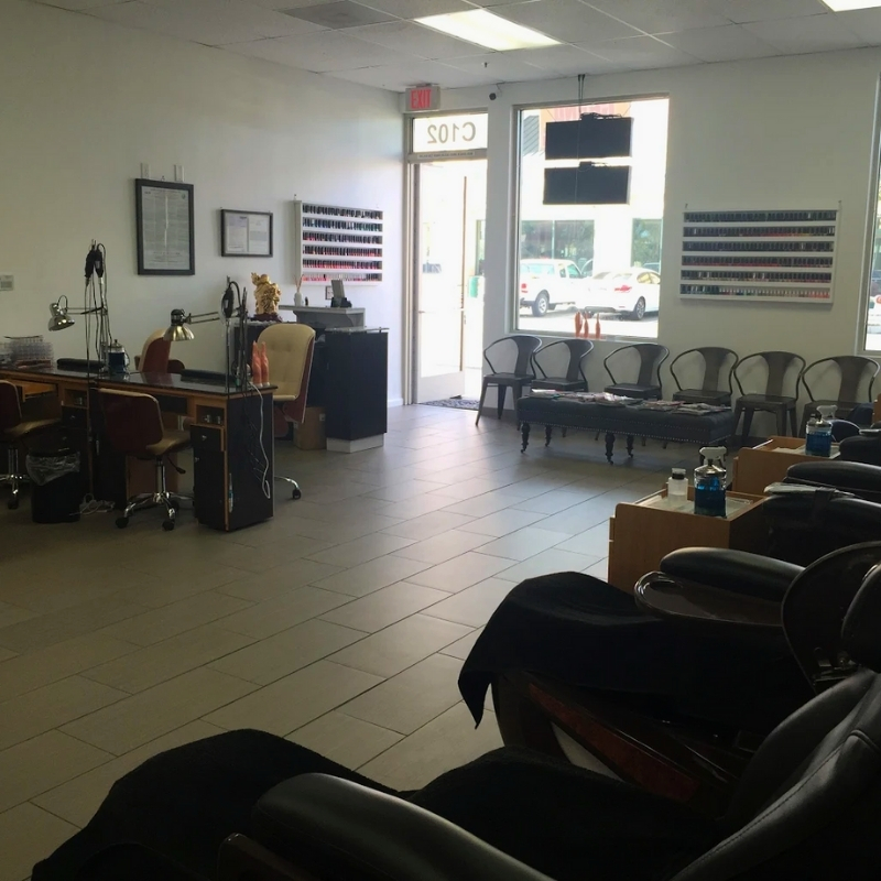Cần sang bán tiệm nail tại Oxnard, CA - 93033