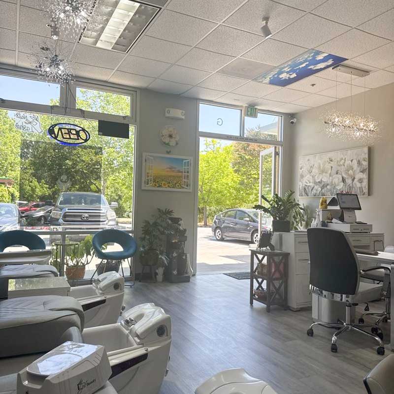 Cần sang bán tiệm nail tại Petaluma, CA 94954