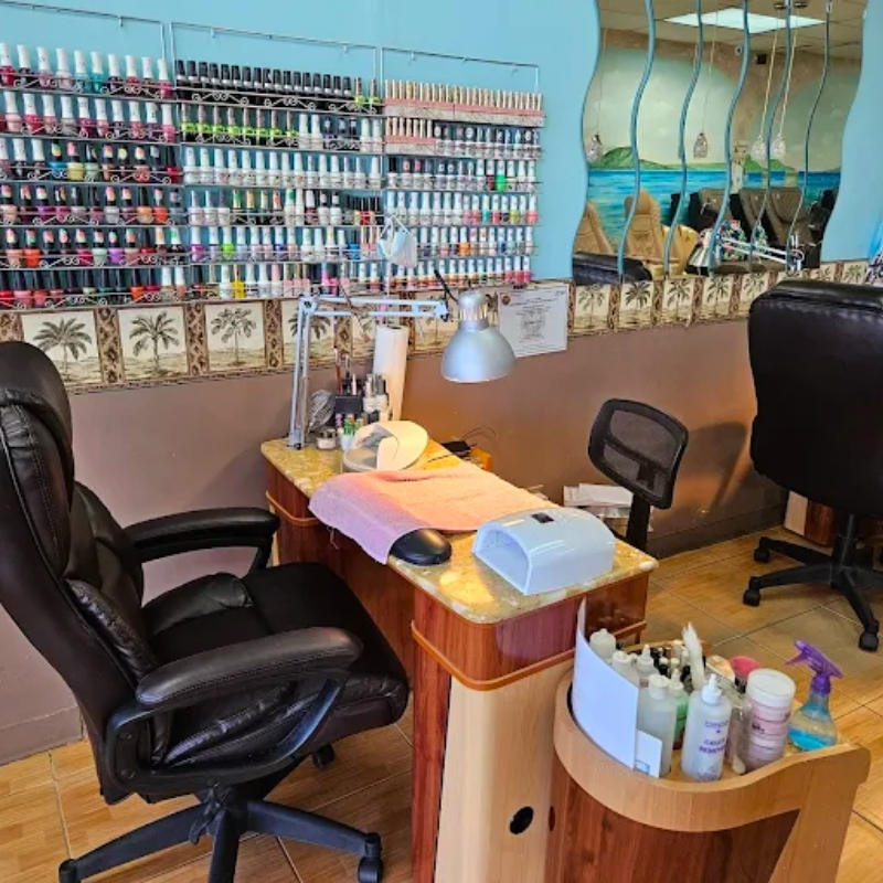 Cần sang bán tiệm nail tại Port Richey, FL 34668