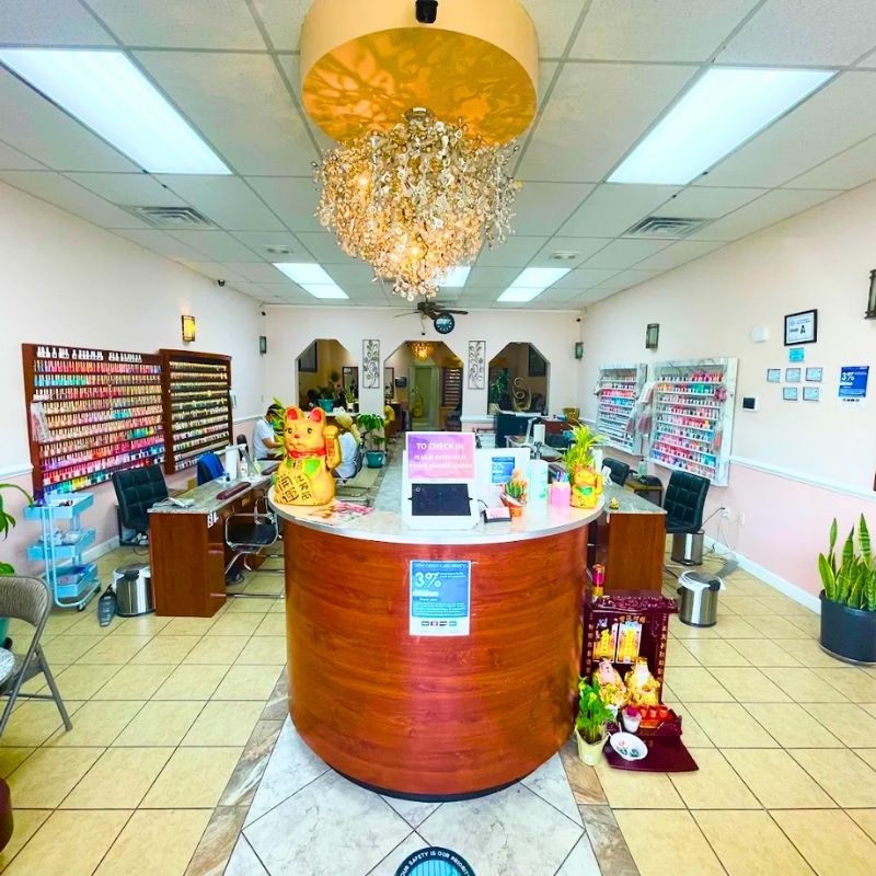 Cần sang bán tiệm nail tại Raleigh, NC 27610