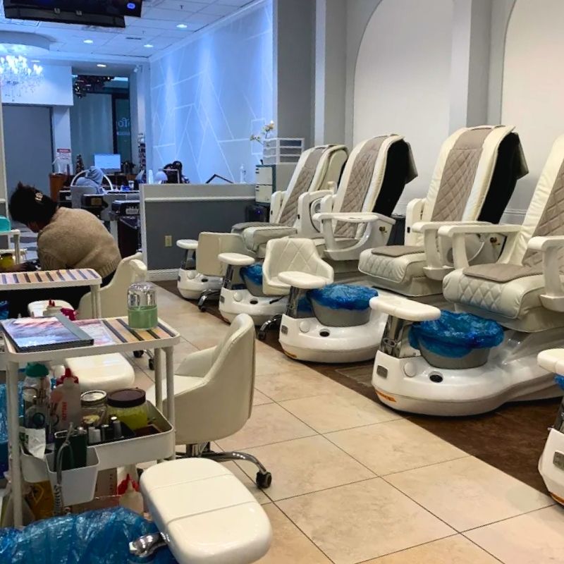 Cần sang bán tiệm nail tại Raleigh, NC 27612