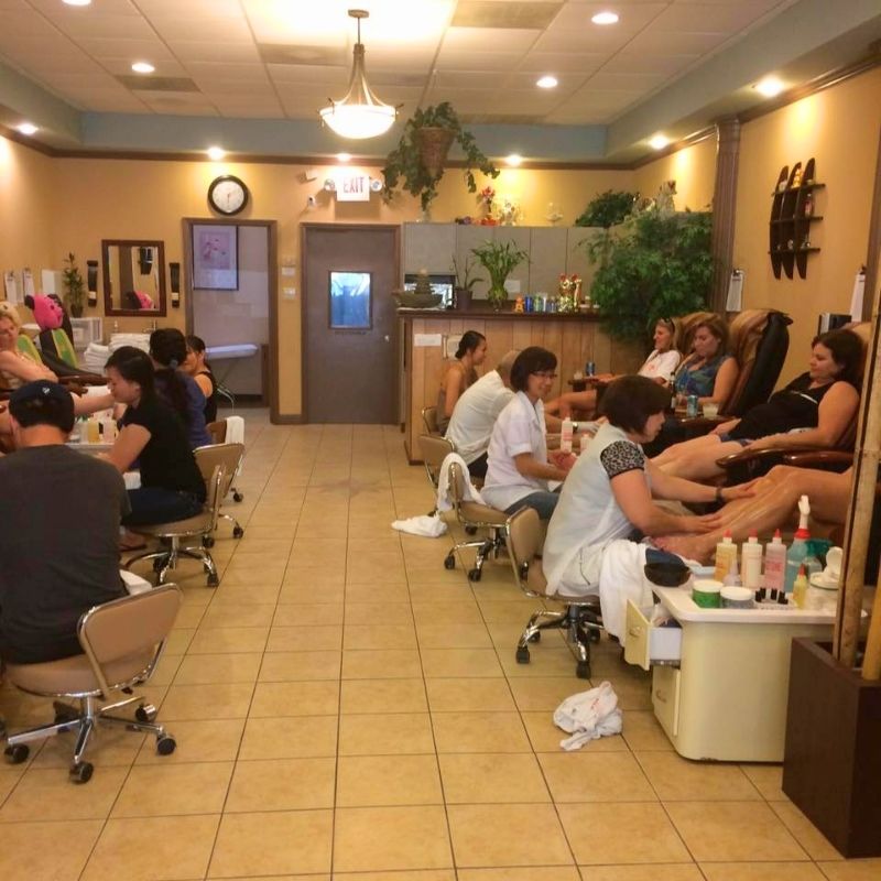 Cần sang bán tiệm nail tại Raleigh, NC 27613