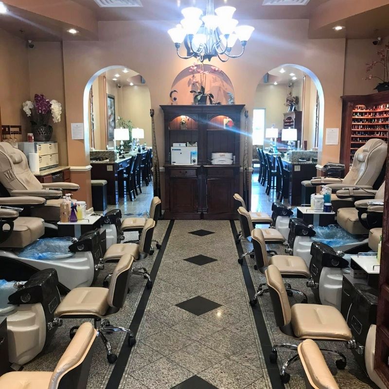 Cần sang bán tiệm nail tại Raleigh, NC 27615