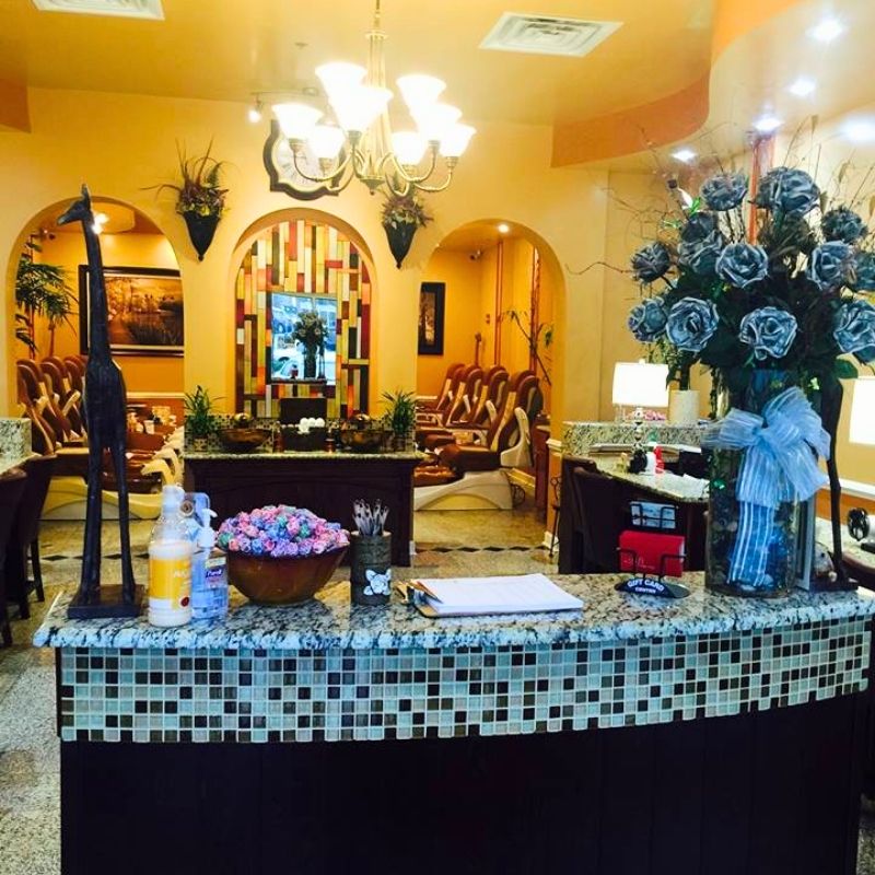 Cần sang bán tiệm nail tại Raleigh, NC 27615