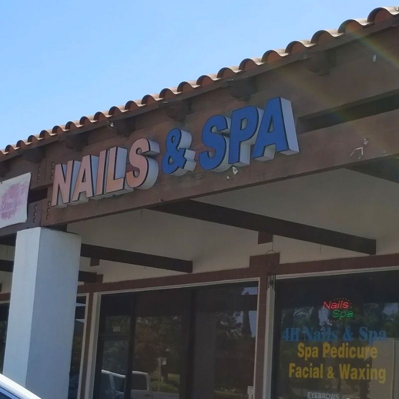 Cần sang bán tiệm nail tại Riverside, CA 92501