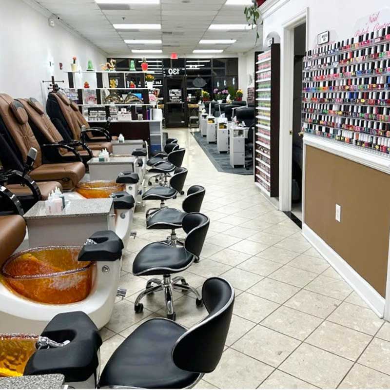 Cần Sang Bán Tiệm Nail Tại Rocky Mount, NC 27804
