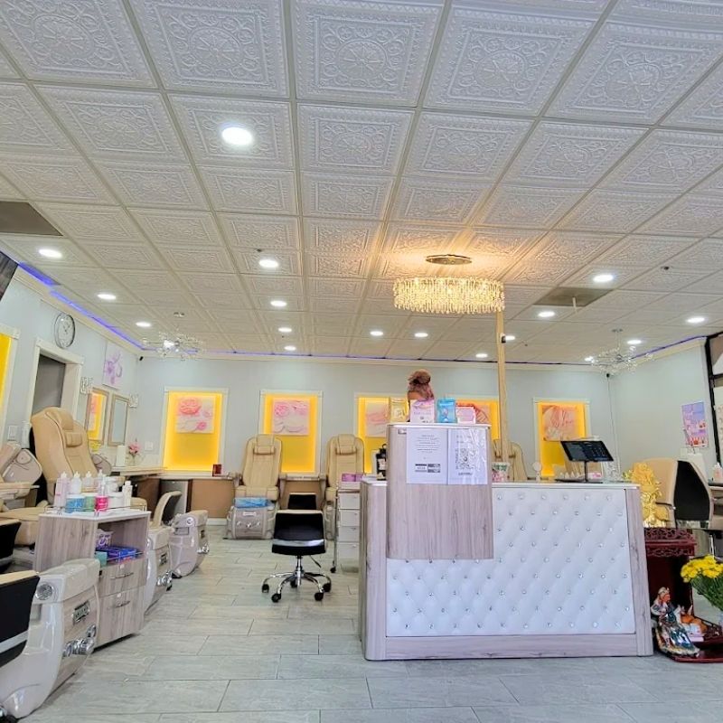 Cần sang bán tiệm nail tại Roseville, CA – 95661